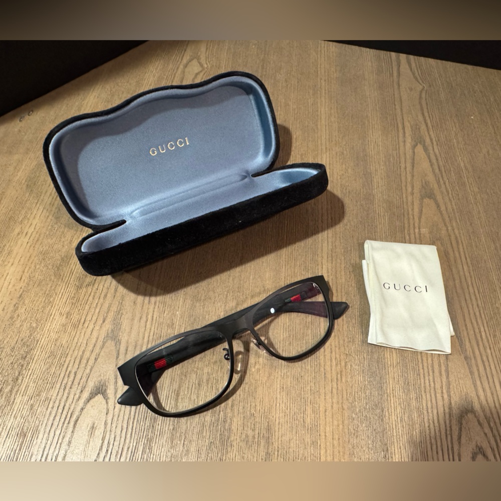 Gucci Men Urban GG00130 Black Prescription Eyeglasses with Case and Cloth. - Picture 4 of 16